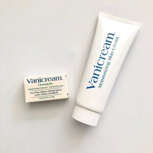 VANICREAM Moisturizing Skin Cream 4oz and Cleansing Bar .67oz (Set of 2)
